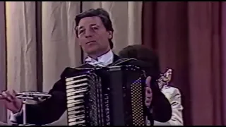 Валерий Ковтун (аккордеон) играет чардаш Витторио Монти