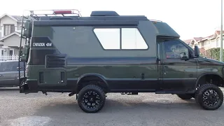 2000 CHINOOK 4X4 CONCOURSE EDITION