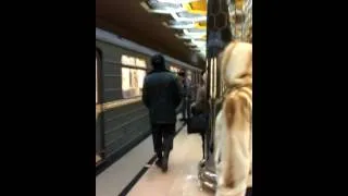 Обезвреживание "бомбы" в метро Екатеринбурга