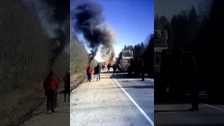 Очевидцы сняли на видео, как под Сыктывкаром полыхает фура