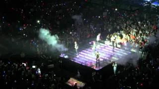 One Way Or Another - One Direction (Barcelona, Spain 22/05/13)