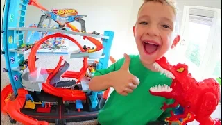 Father & Son GET BIGGEST CAR TRACK EVER! / Hot Wheel City!