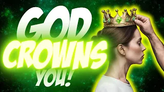 How Does God Crown You? // Crowns