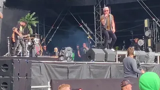 HOLLYWOOD UNDEAD - EVERYWHERE I GO @GRASPOP METAL MEETING 2018