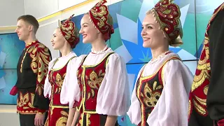 «Енисейские зори» исполнили зажигательный русский народный танец