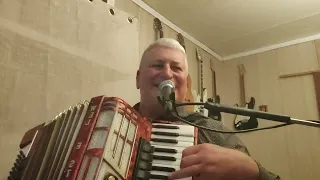 ANT TAVO ŠIRDIES--mp 4 akordeono gyvo atlikimo versija