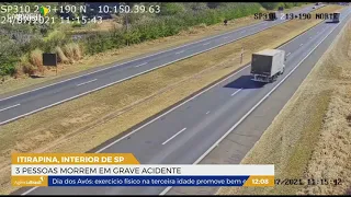 SP| Grave acidente envolvendo quatro carros deixou três mortos em SP