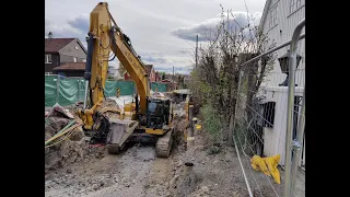 Cat 335 power.  We start with the reorganization of the sewer line. 28.4.22 part 1