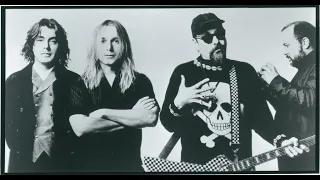 Cheap Trick - Woke Up With A Monster (Cheap Trick Tube Review # 14)