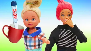 Штеффи прогуляла школу — Игры в куклы Барби — Смешные видео для девочек