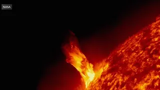 Powerful solar flare knocks out radio communications on Earth