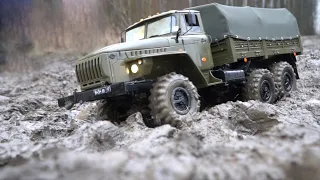 RC truck crawler in spring mud swamp  Ural 6x6 OFF ROAD Mudding  Военный УРАЛ 6х6 4320 Дед Вадим