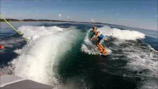 Wakesurfing with a wakeboard