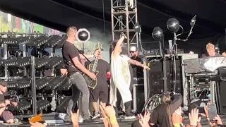 Bring Me To Life - Evanescence feat. Sonny Sandoval at Sick New World