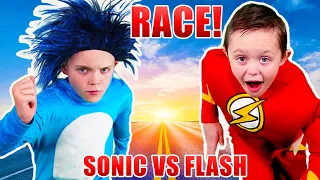 Sonic the Hedgehog VS the Flash! Race!