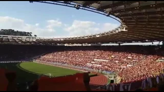 Totti Totti Totti gol cantato dalla curva sud