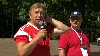 Депутат МГД Ренат Лайшев на дне физкультурника в парке Тропарево