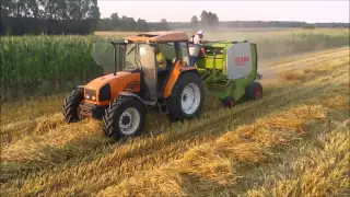 Prasowanie słomy 2015 w Akcji Renault Ceres 330X i Claas Rollant 46