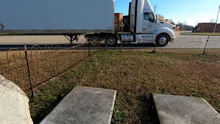 CEMETERY THAT'S ALMOST IN THE ROAD AND VISITING THE GRAVE OF THE TOWN FOUNDER | PARROTT GEORGIA