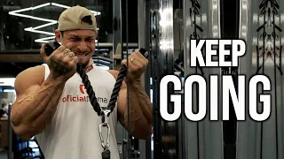 PICK YOURSELF UP AND KEEP GOING - Gym Motivation 😡