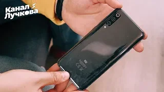 Xiaomi Mi 9 / Мог стать идеальным, если бы не...