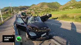 Top Channel/ Vritet 80-vjeçari në Pogradec, automjeti del me shpejtësi në krah të kundërt të rrugës