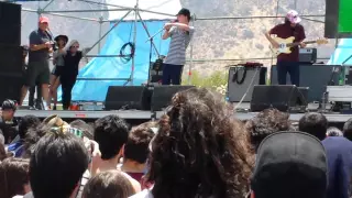 Pond - Fantastic Explosion of Time - Primavera Fauna Chile 2014