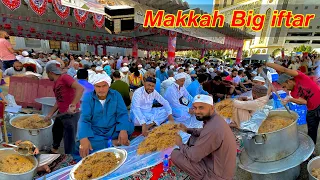 Big Roadside IFTAR in Makkah  HuGE Roadside Iftar in Makkah Mutton Pulao