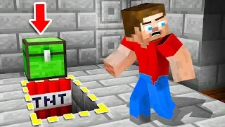 I STOLE my Friend's SECRET CHEST! (Minecraft)