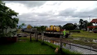 MANIOBRAS DESPUÉS DE LA LLUVIA!! Estación de Trenes Paso de Los Libres Corrientes Urquiza Cargas
