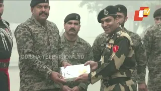 73rd Republic Day | BSF, Pakistan Army Exchange Sweets At Attari-Wagah Border