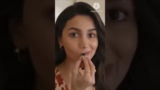 Alia bhatt weird Lipstick hack 💯✅ #shortvideo #makeup #lipstick #hack