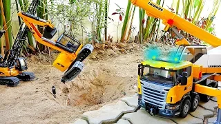 [30min] Excavator Dump Truck Car Toys Activity with Police Car