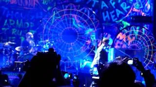 Coldplay "Paradise" live @ Paris Bercy 14/12/2011 HD