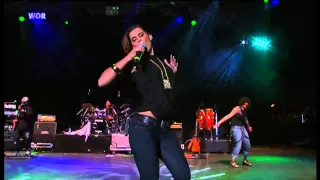 Nelly Furtado - Live At Rock Am Ring 2006 - 10 - Maneater (HQ).mp4