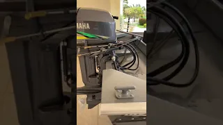 Yamaha 30HP com comando a distância