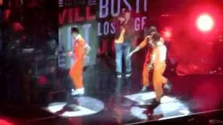 One Direction - What Makes You Beautiful (Live in Ziggo Dome) HD