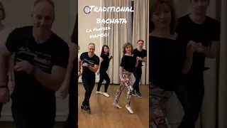 Доминиканская бачата в La Pantera MAMBO! Bachata solo class resume. Oleg Morales, Elena Evgrafova