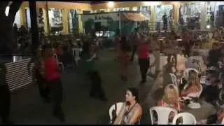 WESLEY SAFADÃO E SEU GRUPO DE DANÇA...
