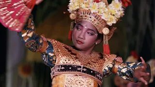 Tandjung Sari: Traditional Dance | Tropical Boutique Hotel in Bali