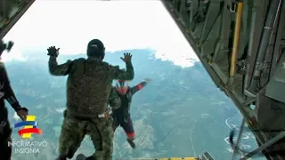 Espectacular salto de paracaidismo militar en Tolemaida de 963 caballeros del aire