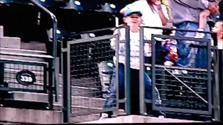 Kid dancing to Thriller at Safeco field (SWAG BRO SWAG) HD