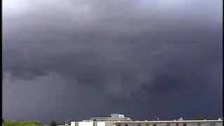 Thunderstorm with Wall Cloud in Miami! 2004