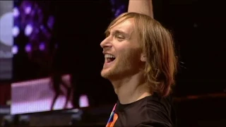 David Guetta & Kelly Rowland - When Love Takes Over (Live at Orange RockCorps)