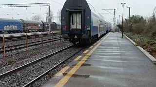 Trenuri rapide pe o vreme ploioasa in Gara Chitila si Bucuresti Nord