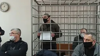 "Осудите меня по закону": в Волгограде убивший отца школьницы Мелконян останется под стражей