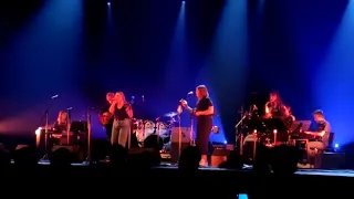 Jolene - Dolly Parton (covered by Wireless) LIVE on Les Art’iztes