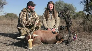 A-1 GIRL ARROWS BLESBOK IN SOUTH AFRICA ON ARCHERY SAFARI AT NUMZAAN SAFARIS BOW HUNT AVA ELLYSON