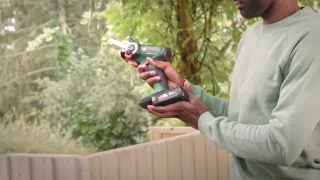 Cordless NanoBlade Saw Bosch UniversalCut 18V-65