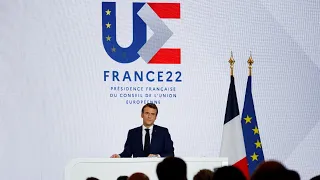 Emmanuel Macron présente ses priorités pour la présidence française de l'UE